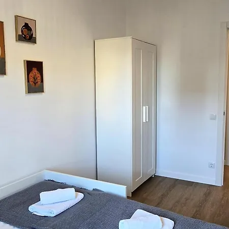 Opening Doors Monumental Apartment *