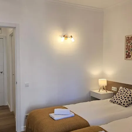 Opening Doors Monumental Apartment Barcelona